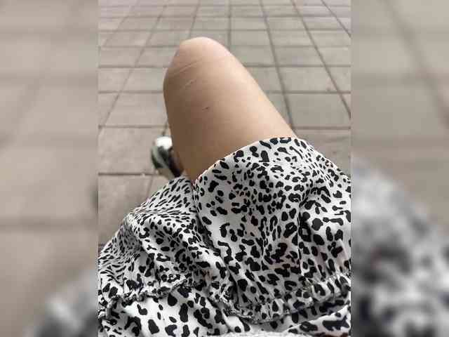 Karolina_Milf webcam