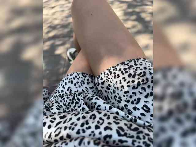 Karolina_Milf webcam