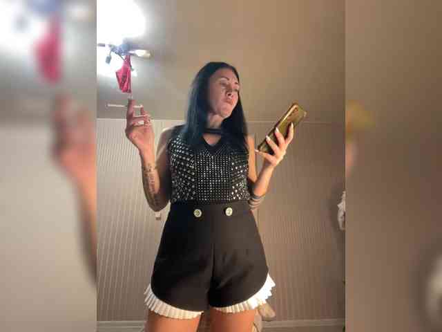 KarolinaMilf KarolinaMilf