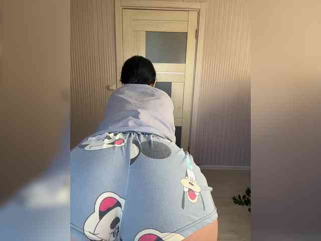 Karolina_Milf webcam