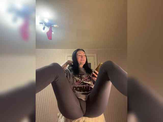 KarolinaMilf KarolinaMilf