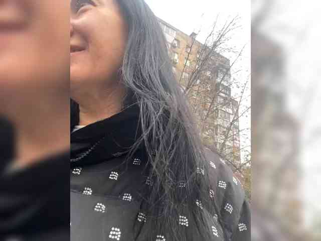 Karolina_Milf webcam