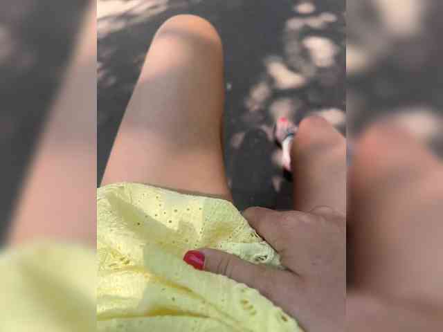 Karolina_Milf webcam