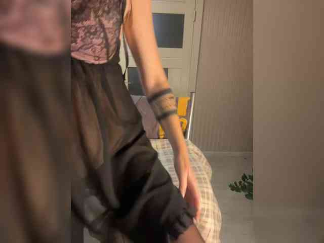 Karolina_Milf webcam