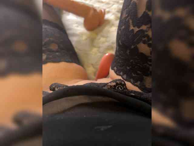 Karolina_Milf webcam