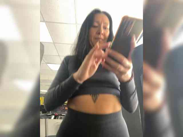 KarolinaMilf KarolinaMilf