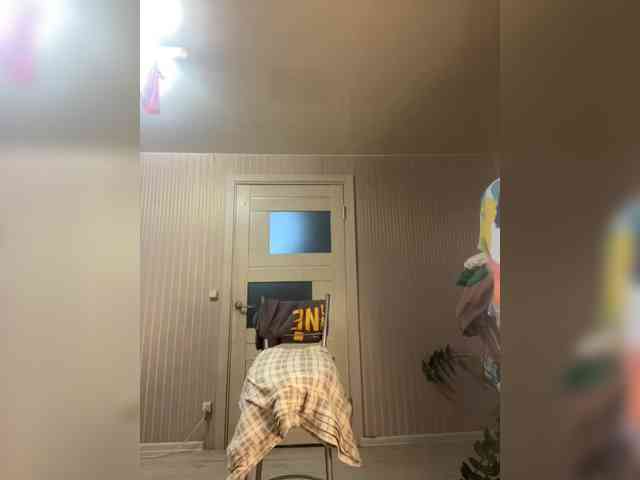 Karolina_Milf webcam