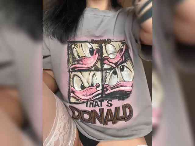 Karolina_Milf webcam