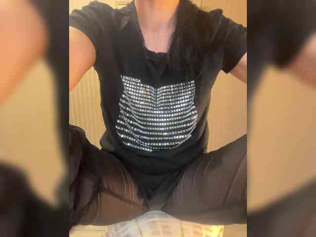 Karolina_Milf webcam