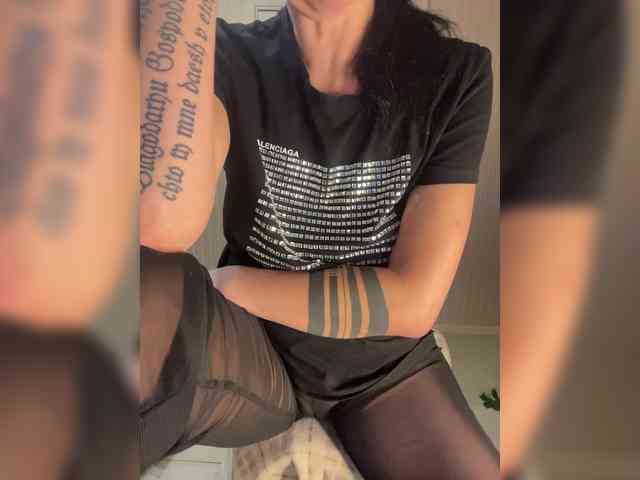 KarolinaMilf KarolinaMilf