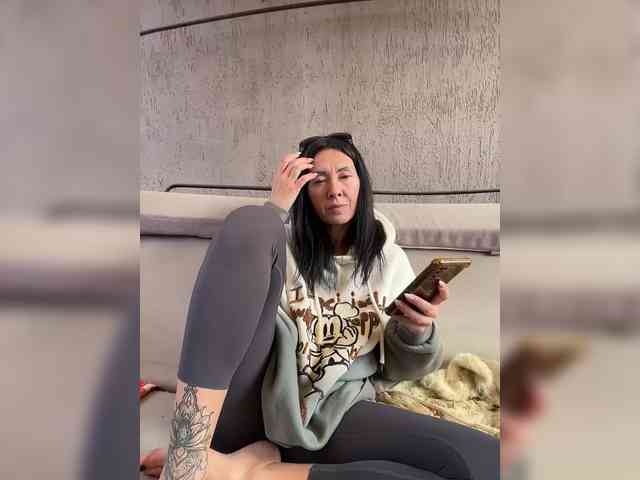 KarolinaMilf KarolinaMilf