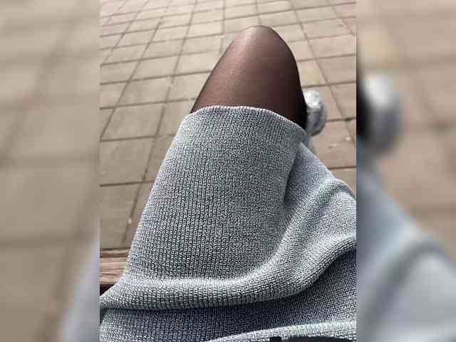 Karolina_Milf webcam