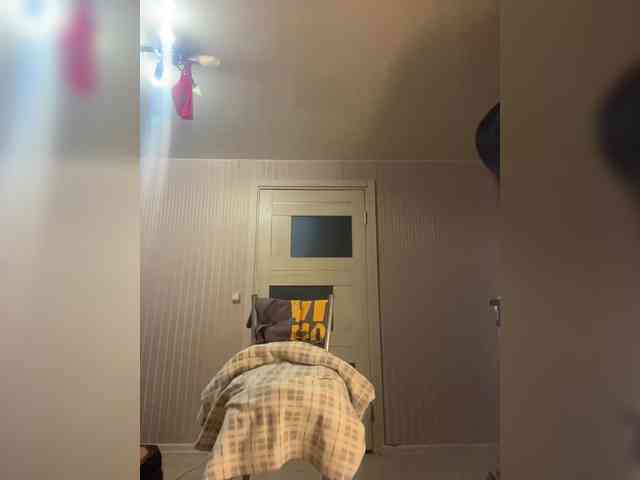 Karolina_Milf webcam