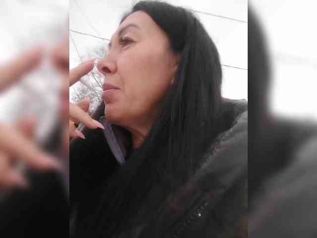 Karolina_Milf webcam