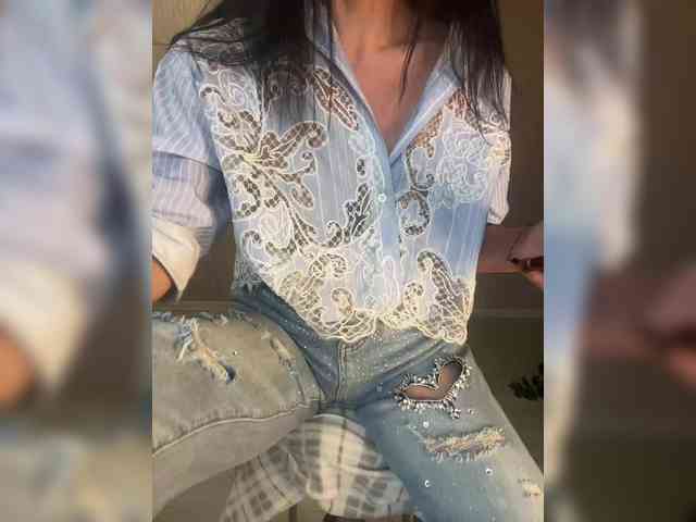 Karolina_Milf webcam