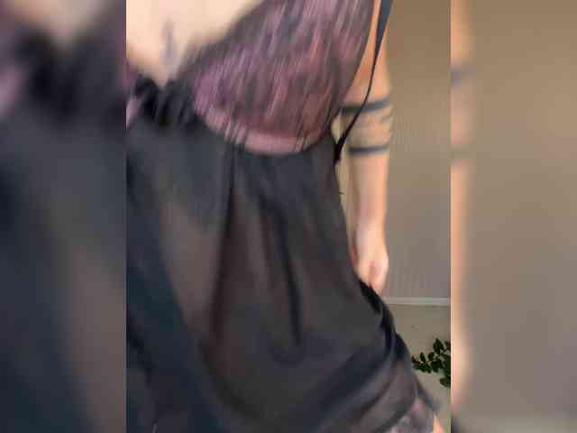 KarolinaMilf KarolinaMilf