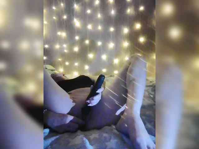 Karolina_Milf webcam