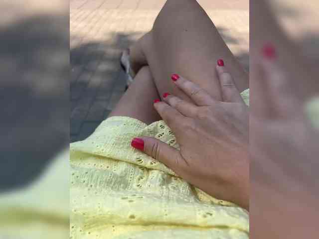 Karolina_Milf webcam