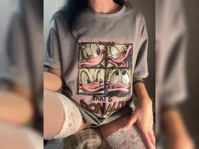 Karolina_Milf webcam