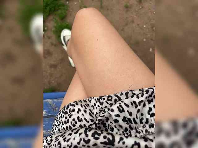 Karolina_Milf webcam