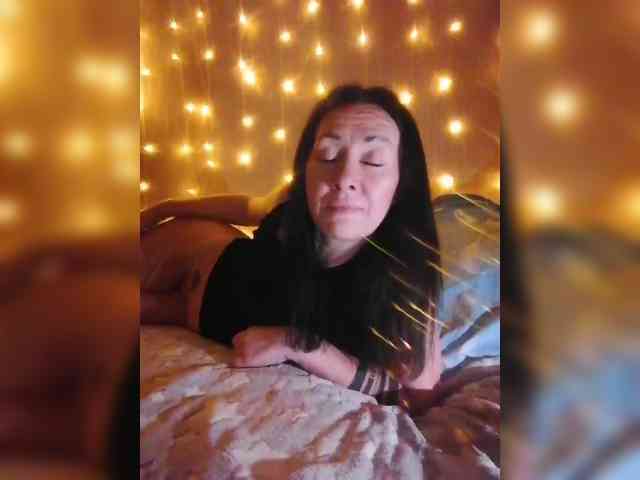 Karolina_Milf webcam