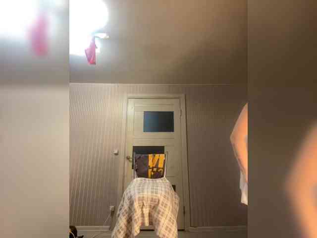 Karolina_Milf webcam