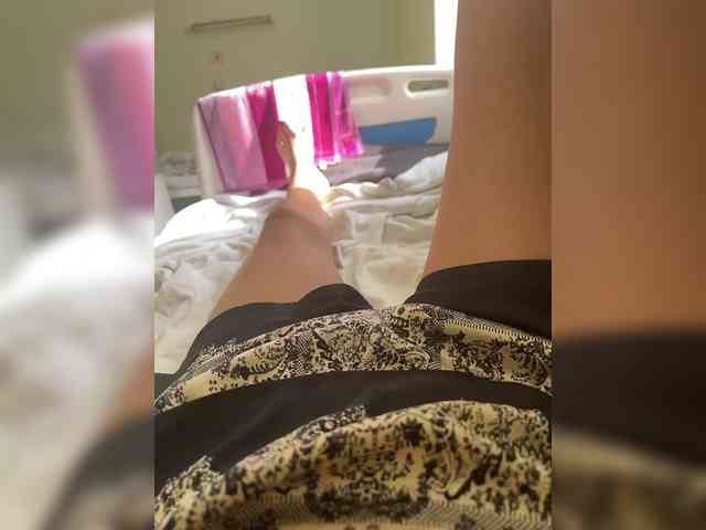Karolina_Milf webcam