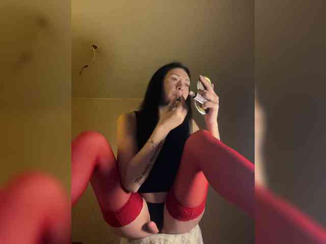 KarolinaMilf KarolinaMilf