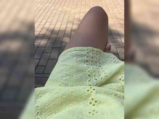 Karolina_Milf webcam