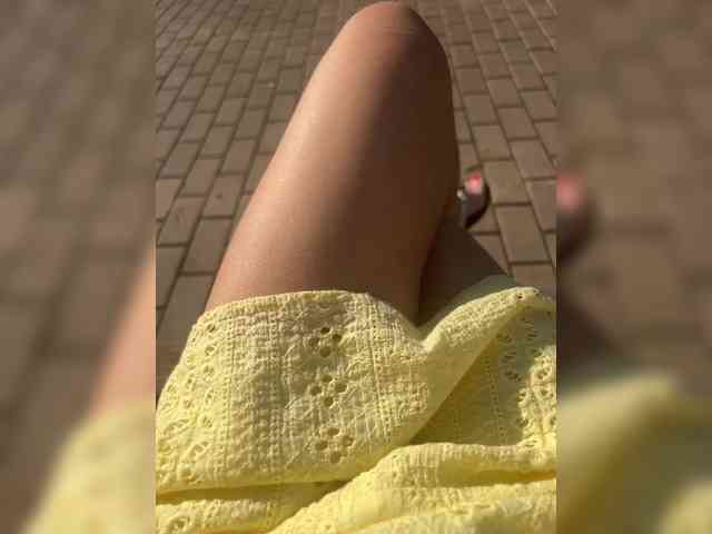 Karolina_Milf webcam