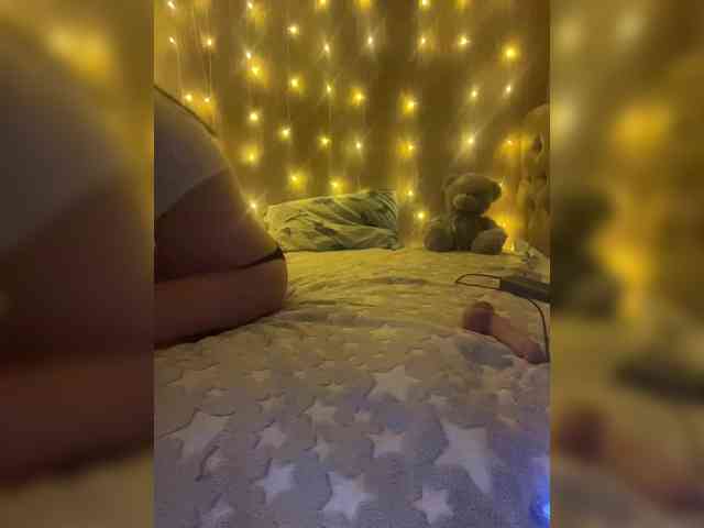 Karolina_Milf webcam