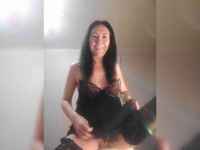 Karolina_Milf webcam