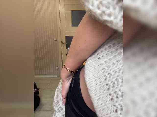 KarolinaMilf KarolinaMilf