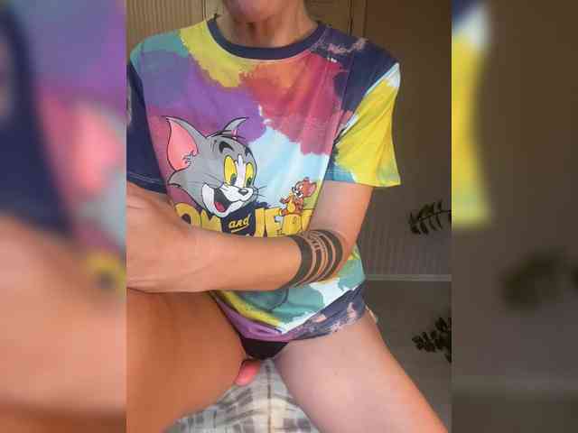 KarolinaMilf Live Webcam on BongaCams