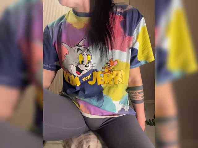 Karolina_Milf webcam