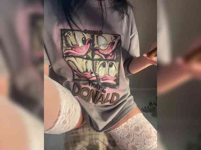 Karolina_Milf webcam