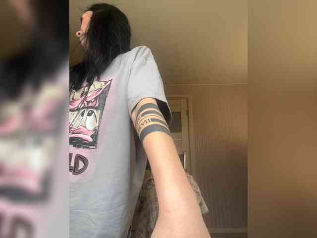 Karolina_Milf webcam