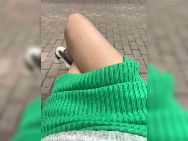 Karolina_Milf webcam