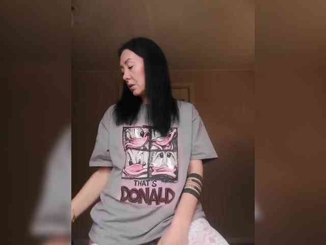 Karolina_Milf webcam