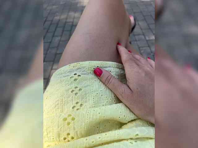 Karolina_Milf webcam