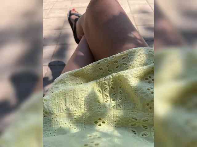 Karolina_Milf webcam