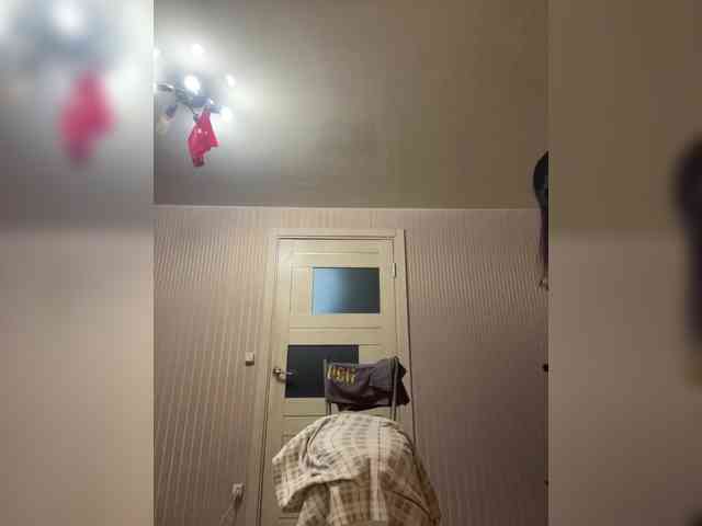 Karolina_Milf webcam