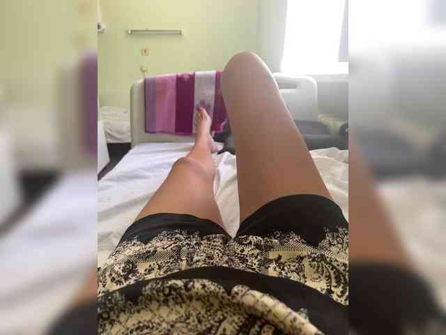 Karolina_Milf webcam