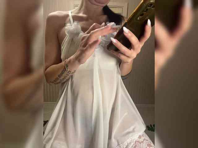 Karolina_Milf webcam