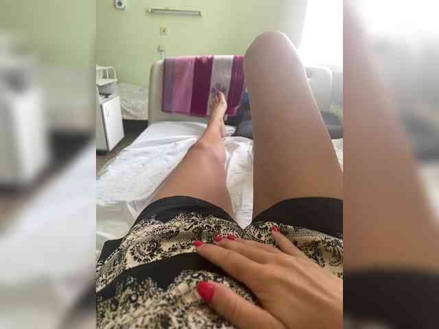 Karolina_Milf webcam