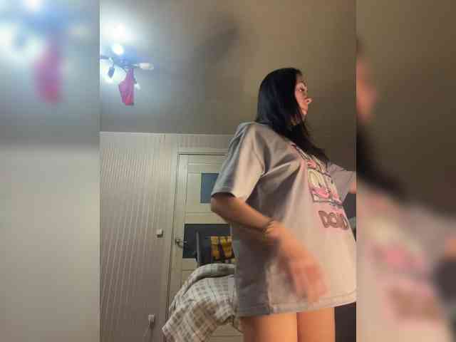 KarolinaMilf Live Webcam on BongaCams