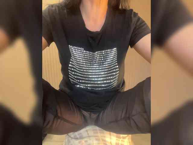 Karolina_Milf webcam