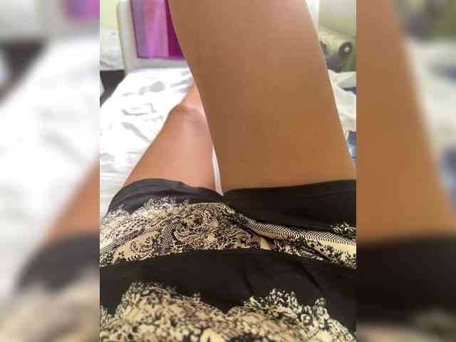 Karolina_Milf webcam