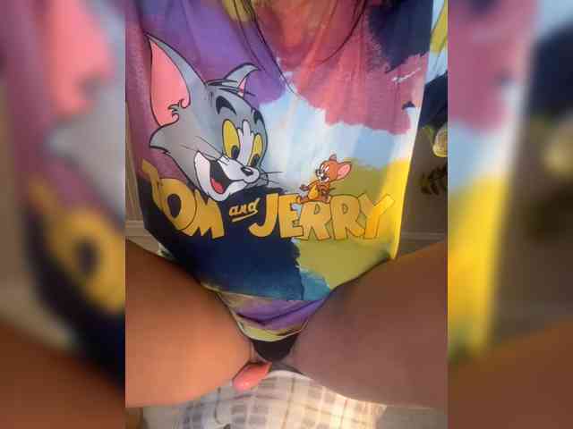 Karolina_Milf webcam