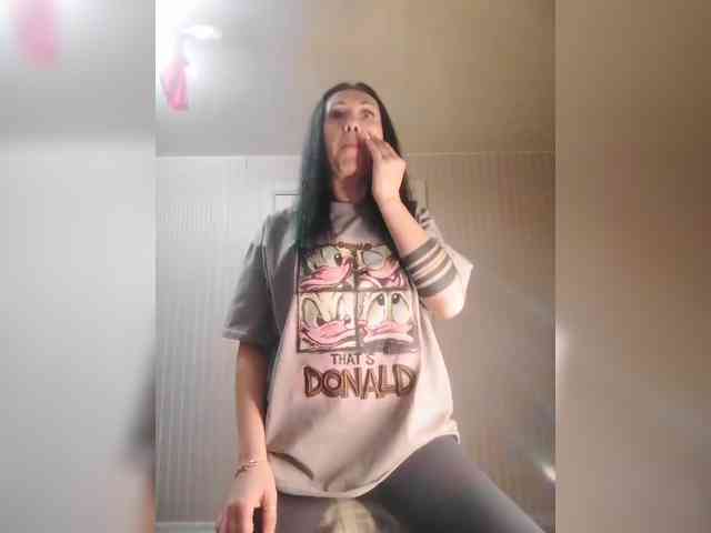 Karolina_Milf webcam